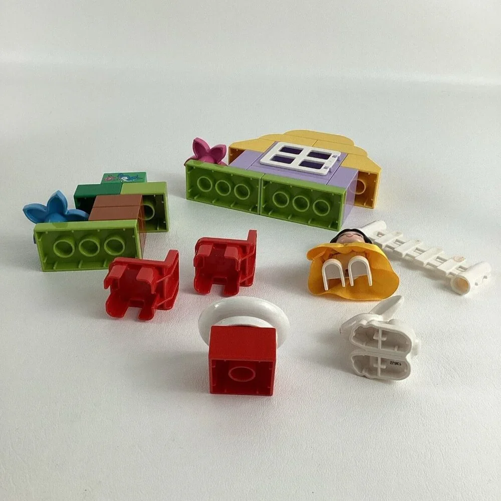 Lego Duplo Snow White's Cottage Preschool Building Toy Disney Princess 6152